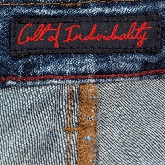 Cult of Individuality Medium Wash Straight Leg Denim Rogan Capri Jeans Size 28 - Picture 5 of 13